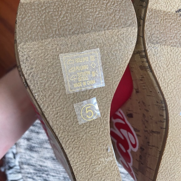 Ed Hardy Wedges - Picture 8 of 14